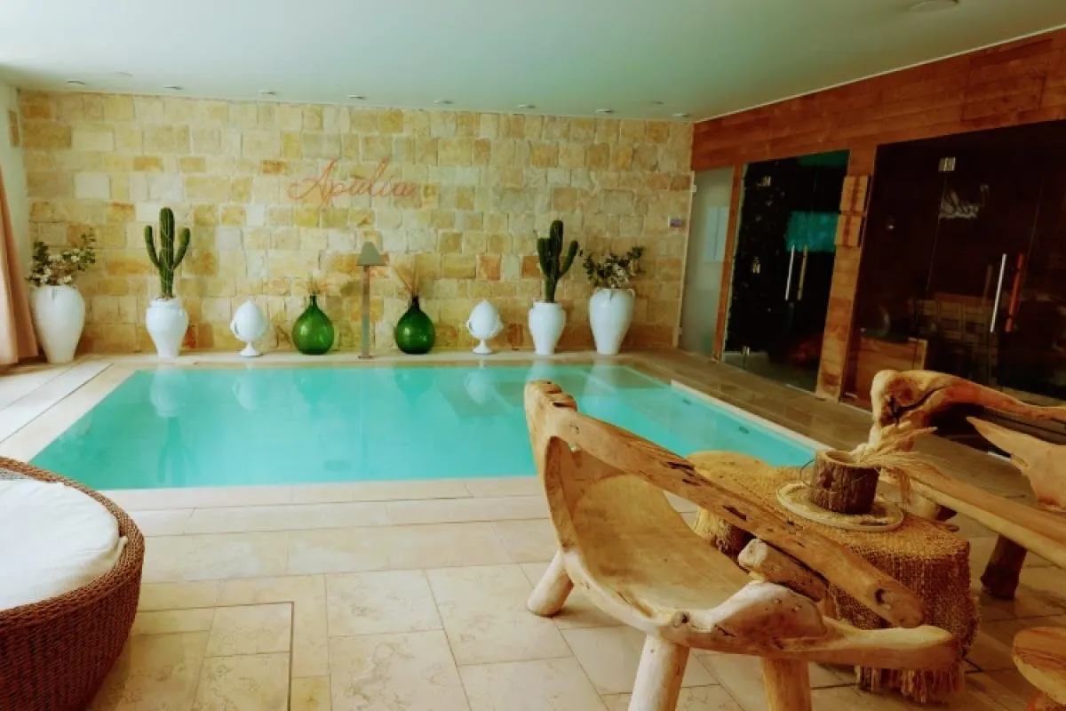 Zwembad Apulia SPA & Wellness