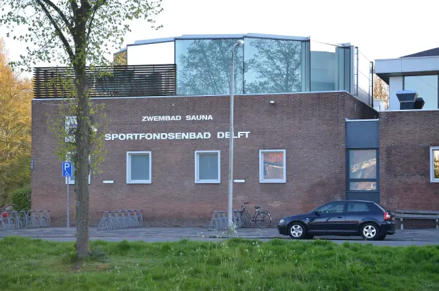 Zwembad Sportfondsenbad Delft
