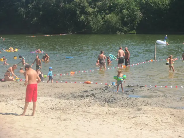 Zwembad Zwembad De Kuil