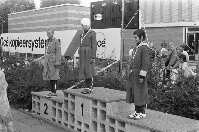 Eerste dag Nationale Zwemkampioenschappen in zwembad Den Hommel te Utrecht, Bestanddeelnr 925-7629.jpg