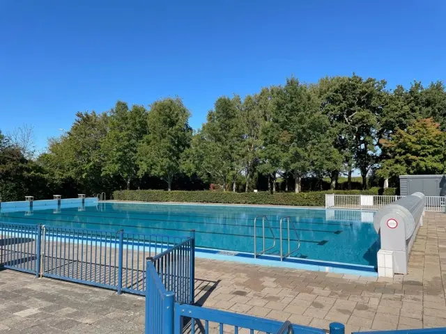 Zwembad Openluchtzwembad Hoogkerk