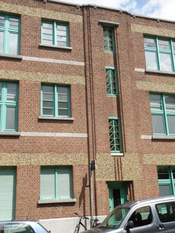 Antwerpen Zwembad Veldstraat11.JPG